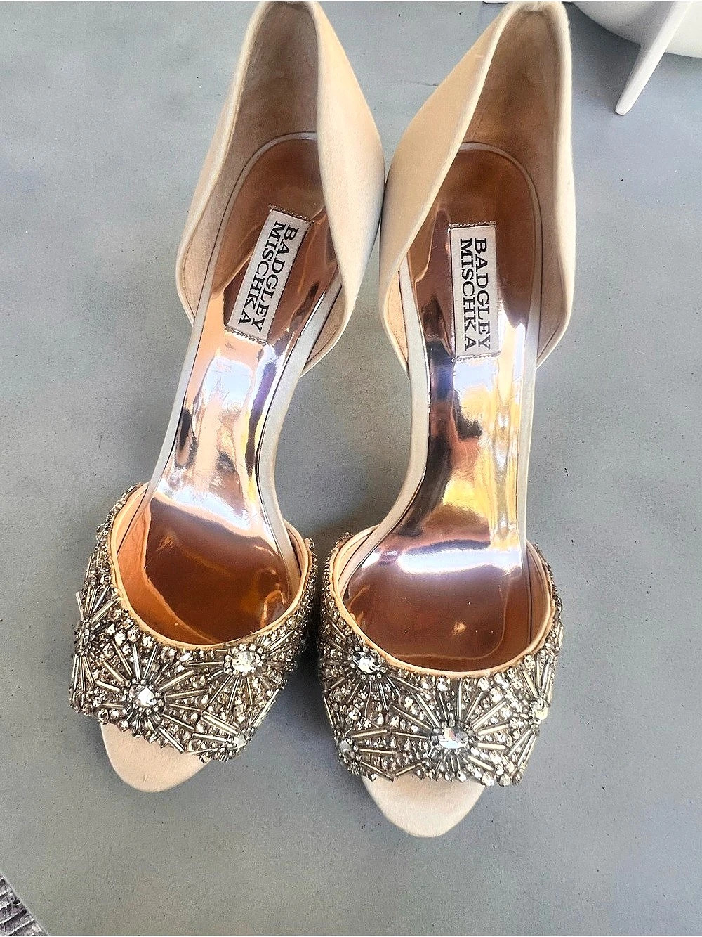 Badgley Mischka Kiara Embellished Peep-Toe Pumps in Beige & Silver - Picture 4 of 9
